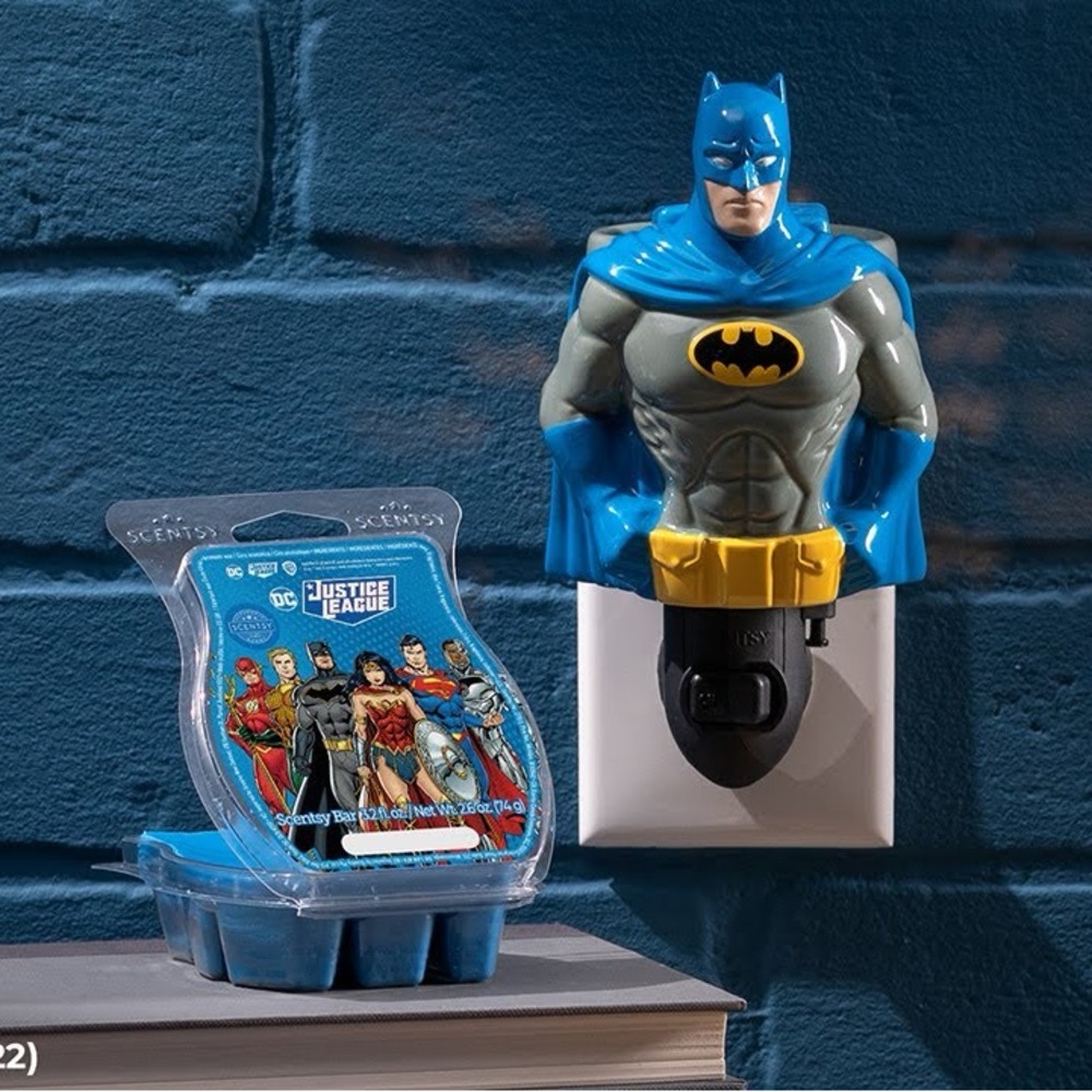 Scentsy DC Batman Mini Warmer